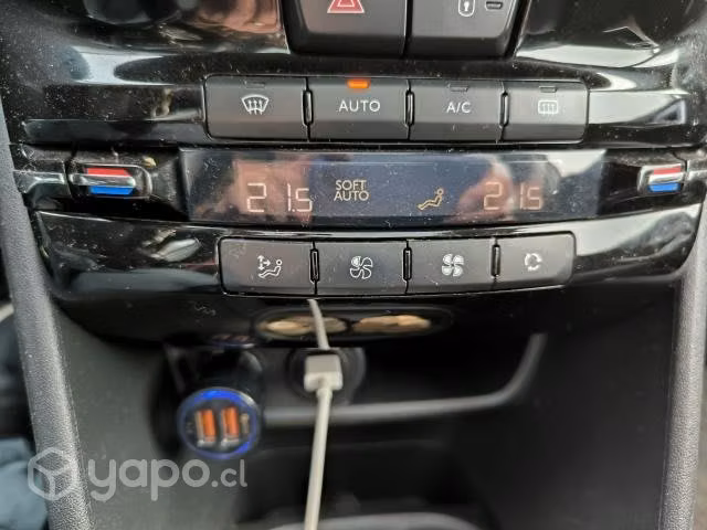Vendo Peugeot 2008 diesel año 2020