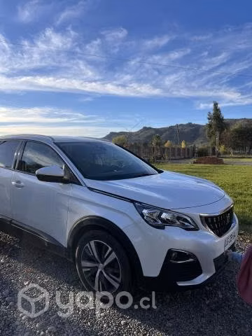 Vendo Peugeot 3008 año 2019 única dueña