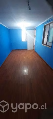 Se arrienda amplia casa