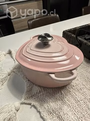 Olla Hierro Pink Corazón Le Creuset