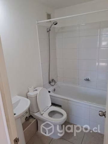 Arriendo departamento en sector Campos deportivos