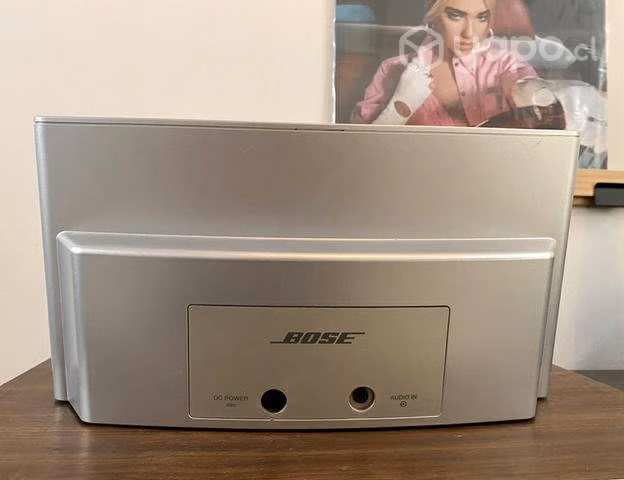Parlante Bose Soundock II + iPod Touch