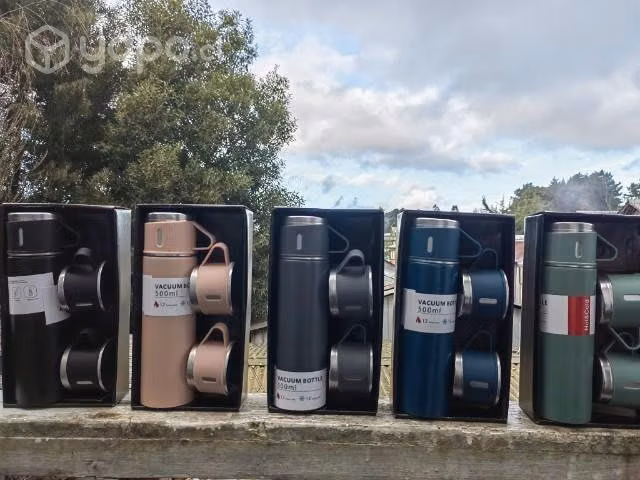 Termos de 500 ml con tres tazas