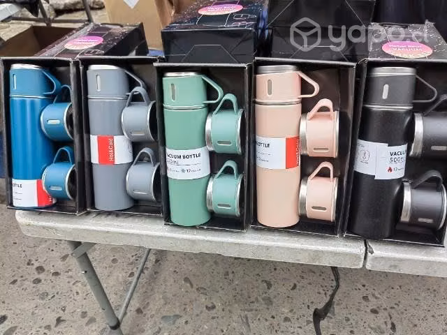 Termos de 500 ml con tres tazas