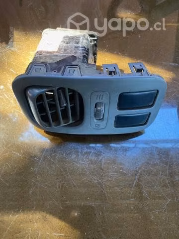 Rejilla ventilac izqu tablero Nissan terrano Jap
