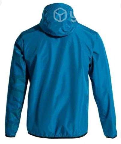 Cortaviento Impermeable con Diseño Funcional y Mod - Imagen 3