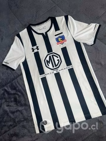 Indumentaria COLO-COLO