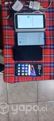 4 smartphones