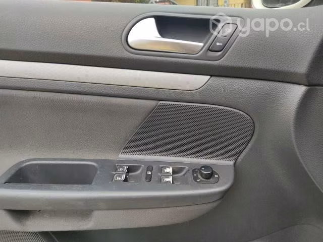VOLKSWAGEN VENTO, año 2008