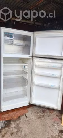 Refrigerador mademsa