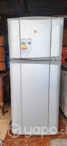 Refrigerador mademsa