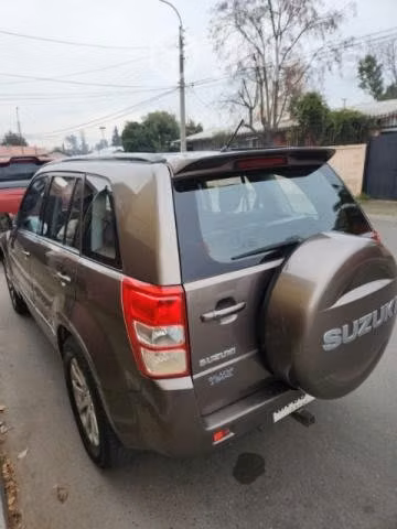 Se vende Suzuki Grand Nomade 4x4