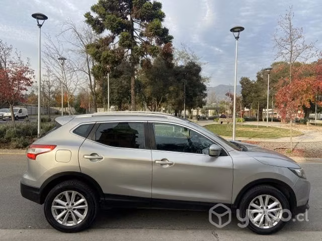 Nissan Qashqai Sense 2.0 año 2015 - Imagen 5