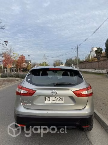 Nissan Qashqai Sense 2.0 año 2015 - Imagen 6