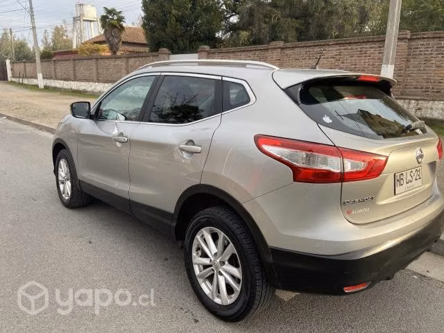 Nissan Qashqai Sense 2.0 año 2015 - Imagen 7