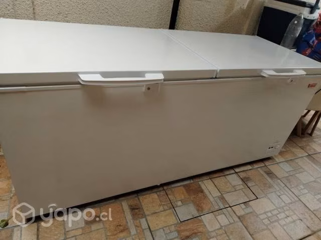 Congeladora Maigas 612 litros