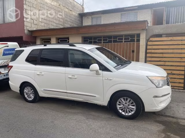 Ssangyong Stavic, año 2016