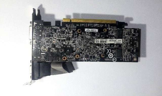 Tarjeta gráfica AMD Radeon R5 230 de 1Gb - Imagen 2