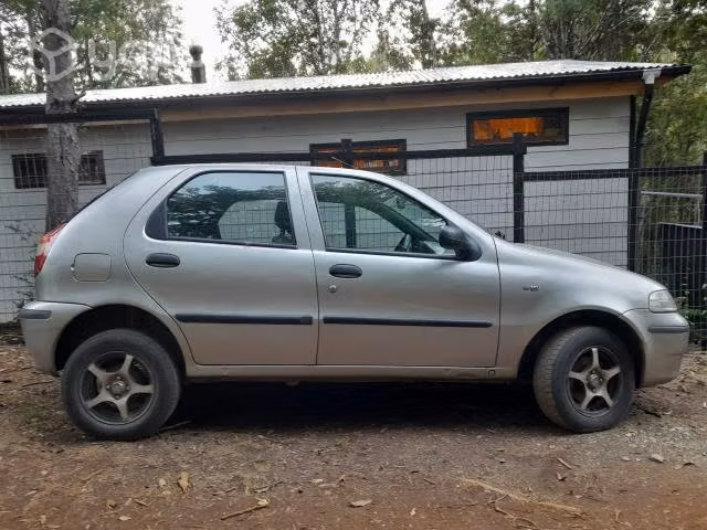 Fiat Palio año 2004