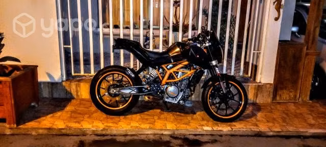 KTM Única