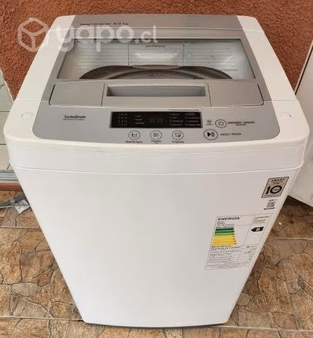 LAVADORA AUTOMÁTICA - LG (9 Kg)