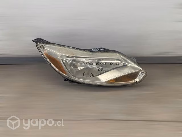 Optico rh ford focus 2012-2015