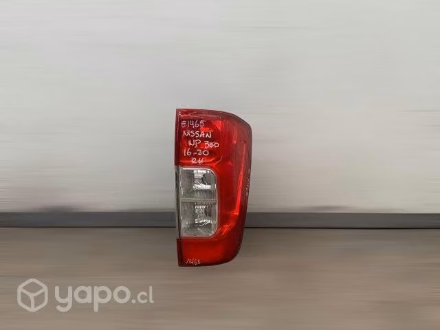 Foco trasero rh nissan np