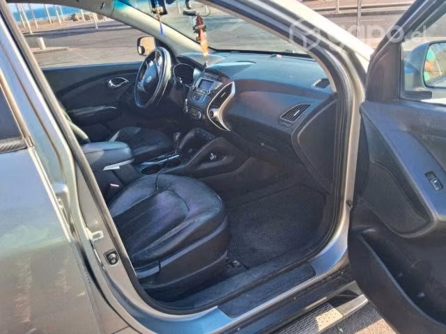 Hyundai tucson 2013