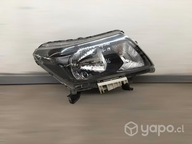 Optico rh nissan np