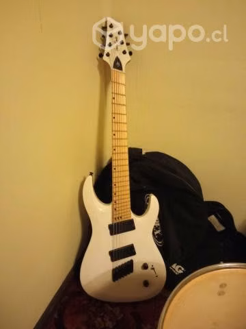 Guitarra 7 cuerdas Harley Benton