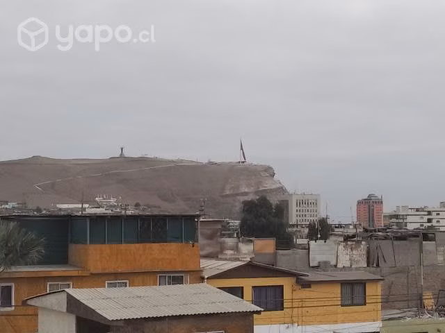 Se vende casa en centro Arica