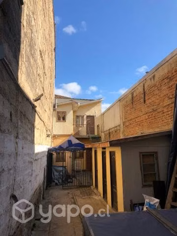 Local Comercial con 2 Departamentos