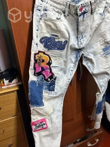 Pantalón con diseño - Imagen 2