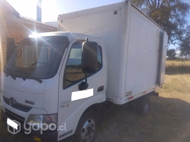 Hino 300xzu