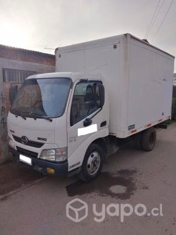 Hino 300xzu