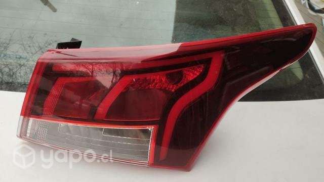 Foco derecho Hyundai accent 2021-2023 original - Imagen 3