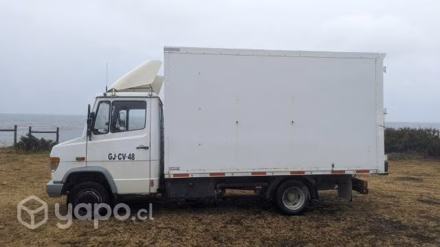 Mercedes 614d 2001