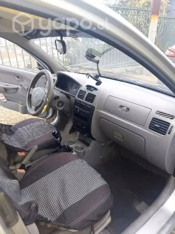 Vendo kia rio 2003
