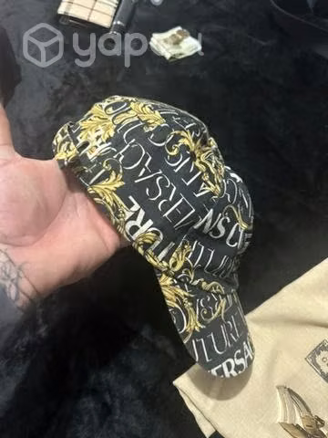 Gorro Versace Courier - Imagen 2