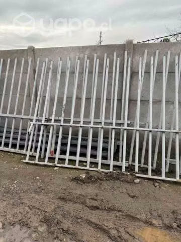 Reja de Fierro tenemos hasta 270 Mts x metro linea
