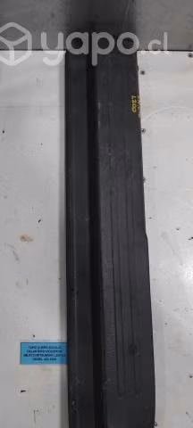 Tapiz Cubre Zócalo Delantero Izq Mitsubishi L200