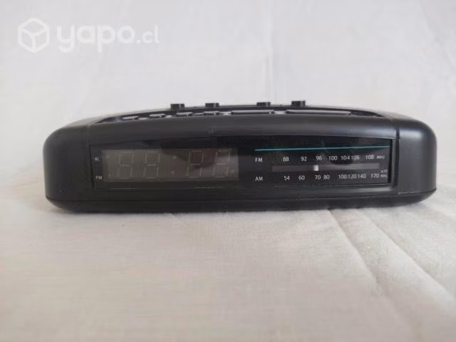 Radio Reloj Despertador IRT