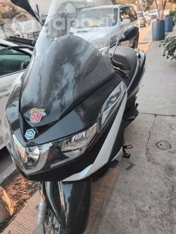 Piaggio x 10 2018