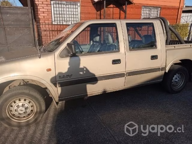 Se vende camioneta chevrolet luv doble cabina