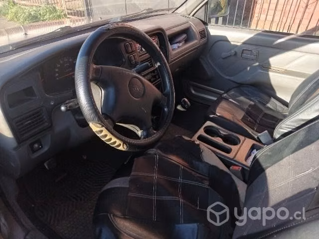 Se vende camioneta chevrolet luv doble cabina