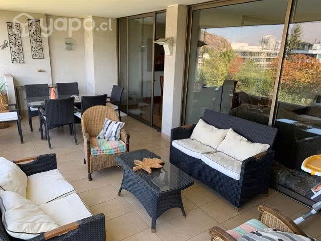 Departamento Penthouse Duplex en condominio con am