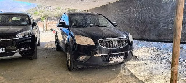 Se vende SSANGYONG KORANDO