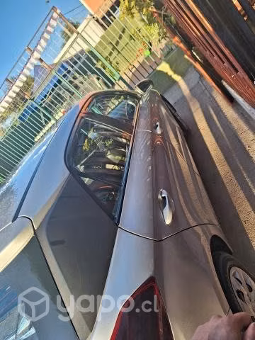Se vende automóvil hyundai i20