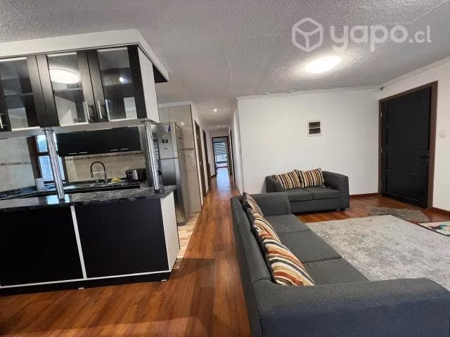 Arriendo hermosa y amplia casa estilo mediterraneo