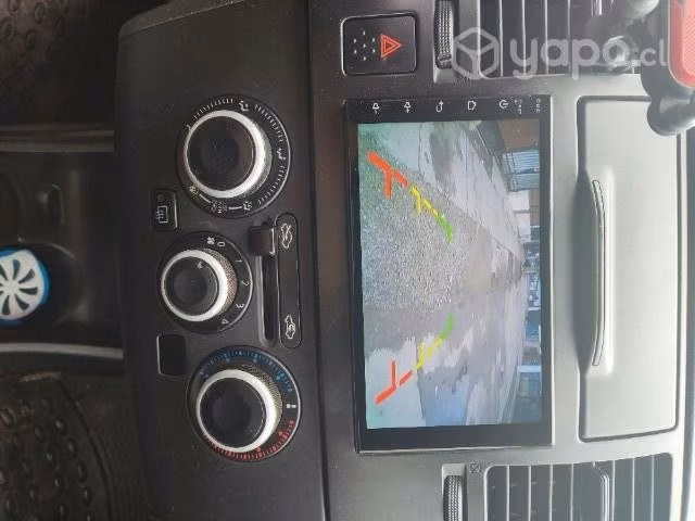Nissan Tiida 2014